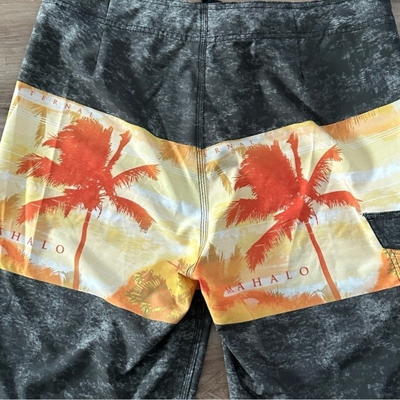 Wailoa Mahalo Palm Tree Graphic Board Shorts Swim Trunk Men Size 36 - Picture 8 of 8
